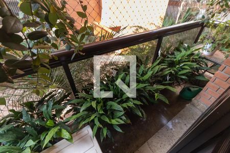 Apartamento à venda com 173m², 3 quartos e 3 vagas Apartamento à venda com 173m², 3 quartos e 3 vagasVaranda da Suíte 2