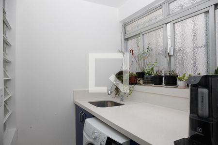 Apartamento à venda com 74m², 3 quartos e 1 vagaÁrea de Serviço