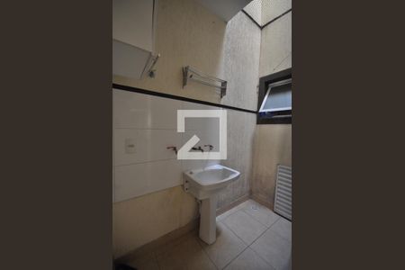 Casa de condomínio à venda com 33m², 1 quarto e 1 vagaÁrea de Serviço