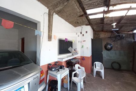 Casa à venda com 160m², 5 quartos e sem vaga Casa à venda com 160m², 5 quartos e sem vagaFachada Cozinha de Serviço