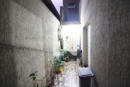 Casa à venda com 188m², 4 quartos e 2 vagasCorredor 