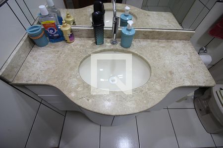 Casa à venda com 188m², 4 quartos e 2 vagasBanheiro Social