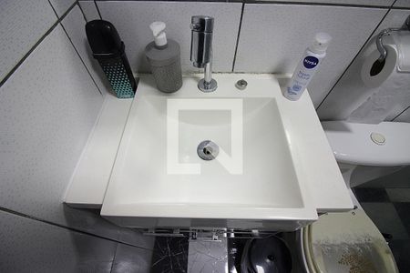 Casa à venda com 188m², 4 quartos e 2 vagasBanheiro do Quarto 1 - Suíte