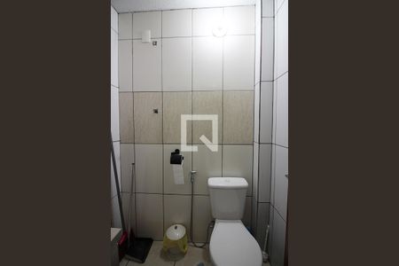 Casa à venda com 188m², 4 quartos e 2 vagasLavabo