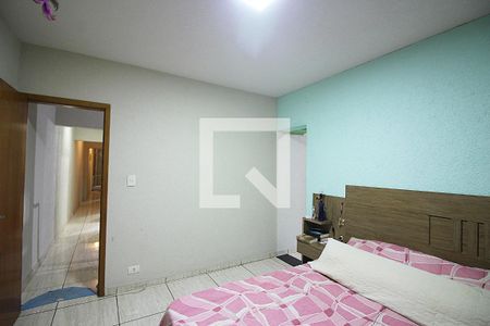 Casa à venda com 188m², 4 quartos e 2 vagasQuarto 4 - Suíte