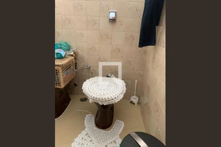 Casa para alugar com 492m², 3 quartos e 5 vagasBanheiro da Suíte 1