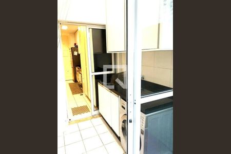Apartamento à venda com 3 quartos, 179m² em Vila Suzana, São Paulo