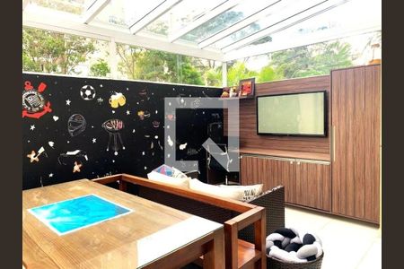 Apartamento à venda com 3 quartos, 179m² em Vila Suzana, São Paulo
