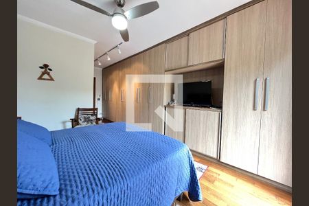 Casa à venda com 244m², 3 quartos e 3 vagas Casa à venda com 244m², 3 quartos e 3 vagasSuite 1