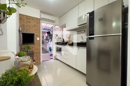 Casa de condomínio à venda com 117m², 2 quartos e 1 vaga Casa de condomínio à venda com 117m², 2 quartos e 1 vagaCozinha