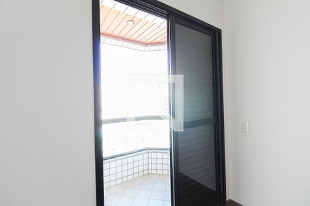 Apartamento à venda com 114m², 3 quartos e 3 vagas Apartamento à venda com 114m², 3 quartos e 3 vagasQuarto 2