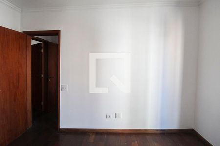 Apartamento à venda com 114m², 3 quartos e 3 vagas Apartamento à venda com 114m², 3 quartos e 3 vagasQuarto 2