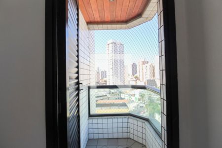 Apartamento à venda com 114m², 3 quartos e 3 vagas Apartamento à venda com 114m², 3 quartos e 3 vagasQuarto Suíte