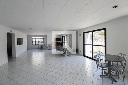 Apartamento à venda com 114m², 3 quartos e 3 vagas Apartamento à venda com 114m², 3 quartos e 3 vagasSalão de Festas