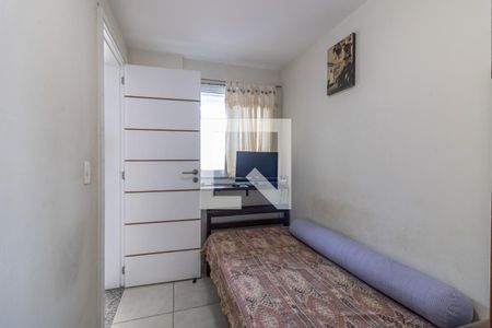 Apartamento à venda com 340m², 3 quartos e 4 vagas Apartamento à venda com 340m², 3 quartos e 4 vagasÁrea de Serviço - Quarto