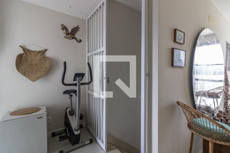 Apartamento à venda com 340m², 3 quartos e 4 vagas Apartamento à venda com 340m², 3 quartos e 4 vagasCobertura - Sala