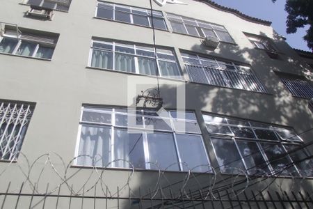 Apartamento à venda com 87m², 4 quartos e sem vagaFachada