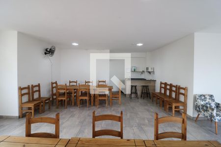 Apartamento à venda com 58m², 2 quartos e 1 vagaÁrea comum