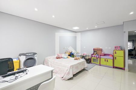 Casa à venda com 258m², 3 quartos e 4 vagas Casa à venda com 258m², 3 quartos e 4 vagasQuarto 3