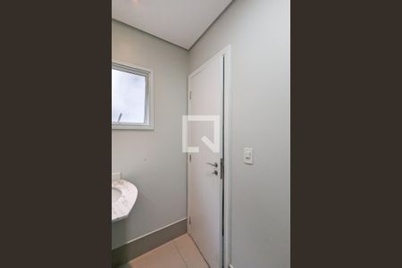 Casa à venda com 258m², 3 quartos e 4 vagas Casa à venda com 258m², 3 quartos e 4 vagasLavabo