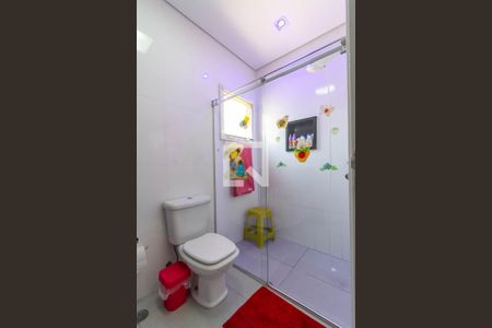 Casa à venda com 258m², 3 quartos e 4 vagas Casa à venda com 258m², 3 quartos e 4 vagasBanheiro Social