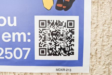 Casa à venda com 258m², 3 quartos e 4 vagas Casa à venda com 258m², 3 quartos e 4 vagasFachada