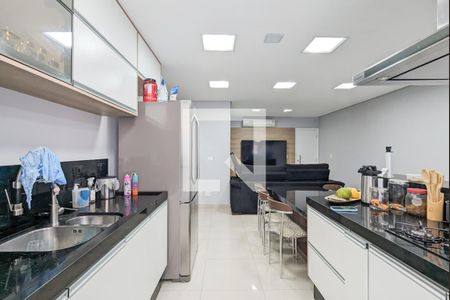 Casa à venda com 258m², 3 quartos e 4 vagas Casa à venda com 258m², 3 quartos e 4 vagasCozinha
