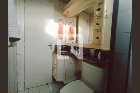 Apartamento à venda com 65m², 2 quartos e 1 vaga Apartamento à venda com 65m², 2 quartos e 1 vagaBanheiro