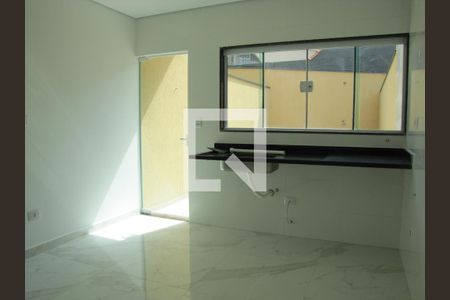Casa à venda com 98m², 2 quartos e 2 vagasCozinha
