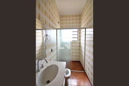 Casa à venda com 180m², 4 quartos e 2 vagasBanheiro Social 2