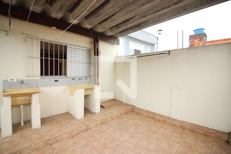Casa à venda com 180m², 4 quartos e 2 vagasLavanderia