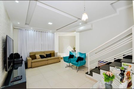 Sala de casa para alugar com 3 quartos, 120m² em Vila Endres, Guarulhos