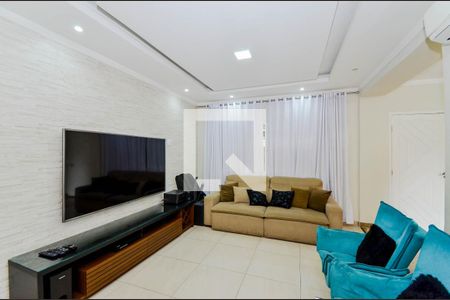 Sala de casa para alugar com 3 quartos, 120m² em Vila Endres, Guarulhos