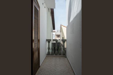 Casa à venda com 160m², 3 quartos e 2 vagas Casa à venda com 160m², 3 quartos e 2 vagasSacada Quarto 3