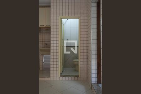 Casa à venda com 160m², 3 quartos e 2 vagas Casa à venda com 160m², 3 quartos e 2 vagasÁrea de Serviço