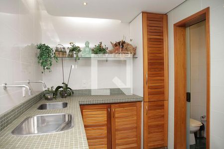 Apartamento à venda com 98m², 3 quartos e 1 vagaÁrea de Serviço