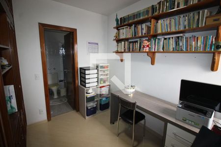 Apartamento à venda com 140m², 3 quartos e 3 vagasQuarto 3 - Suíte