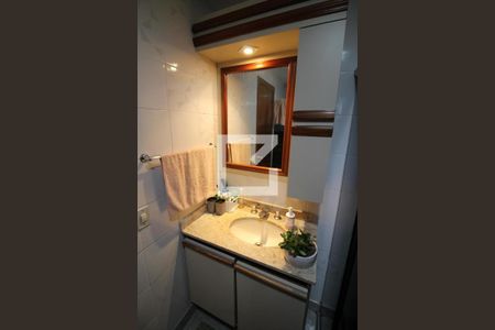 Apartamento à venda com 140m², 3 quartos e 3 vagasBanheiro da Suíte