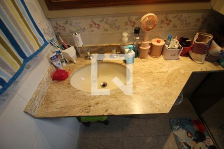 Apartamento à venda com 140m², 3 quartos e 3 vagasBanheiro