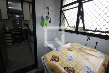 Apartamento à venda com 140m², 3 quartos e 3 vagasÁrea de Serviço