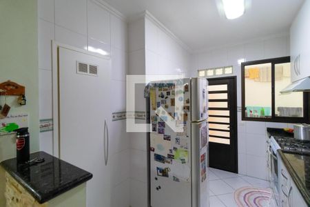 Casa à venda com 150m², 3 quartos e 4 vagas Casa à venda com 150m², 3 quartos e 4 vagasCozinha