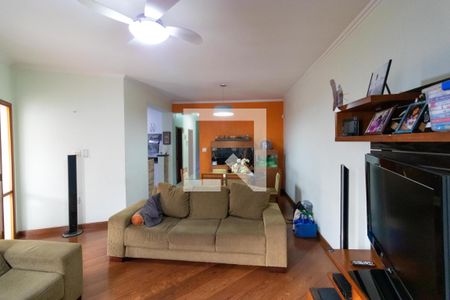 Casa à venda com 150m², 3 quartos e 4 vagas Casa à venda com 150m², 3 quartos e 4 vagasSala