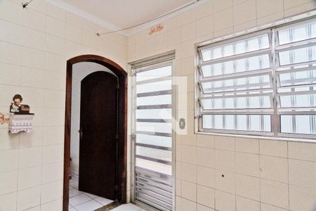 Casa à venda com 250m², 4 quartos e 3 vagas Casa à venda com 250m², 4 quartos e 3 vagasÁrea de Serviço