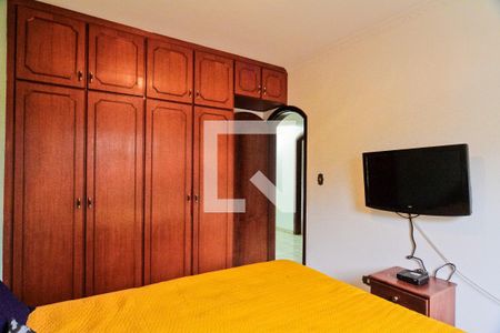 Casa à venda com 250m², 4 quartos e 3 vagas Casa à venda com 250m², 4 quartos e 3 vagasQuarto 2