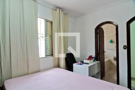 Casa à venda com 250m², 4 quartos e 3 vagas Casa à venda com 250m², 4 quartos e 3 vagasSuíte 2