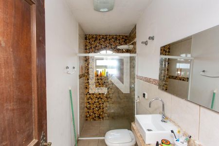Casa à venda com 190m², 3 quartos e 2 vagas Casa à venda com 190m², 3 quartos e 2 vagasBanheiro