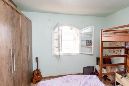 Casa à venda com 190m², 3 quartos e 2 vagas Casa à venda com 190m², 3 quartos e 2 vagasQuarto 3