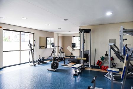 Apartamento à venda com 138m², 3 quartos e 2 vagas Apartamento à venda com 138m², 3 quartos e 2 vagasÁrea comum - Academia