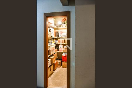 Apartamento à venda com 138m², 3 quartos e 2 vagas Apartamento à venda com 138m², 3 quartos e 2 vagasDepósito