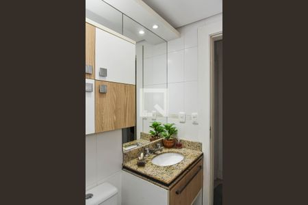 Apartamento à venda com 138m², 3 quartos e 2 vagas Apartamento à venda com 138m², 3 quartos e 2 vagasBanheiro